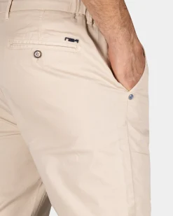 NZA New Zealand Auckland Beige chino -