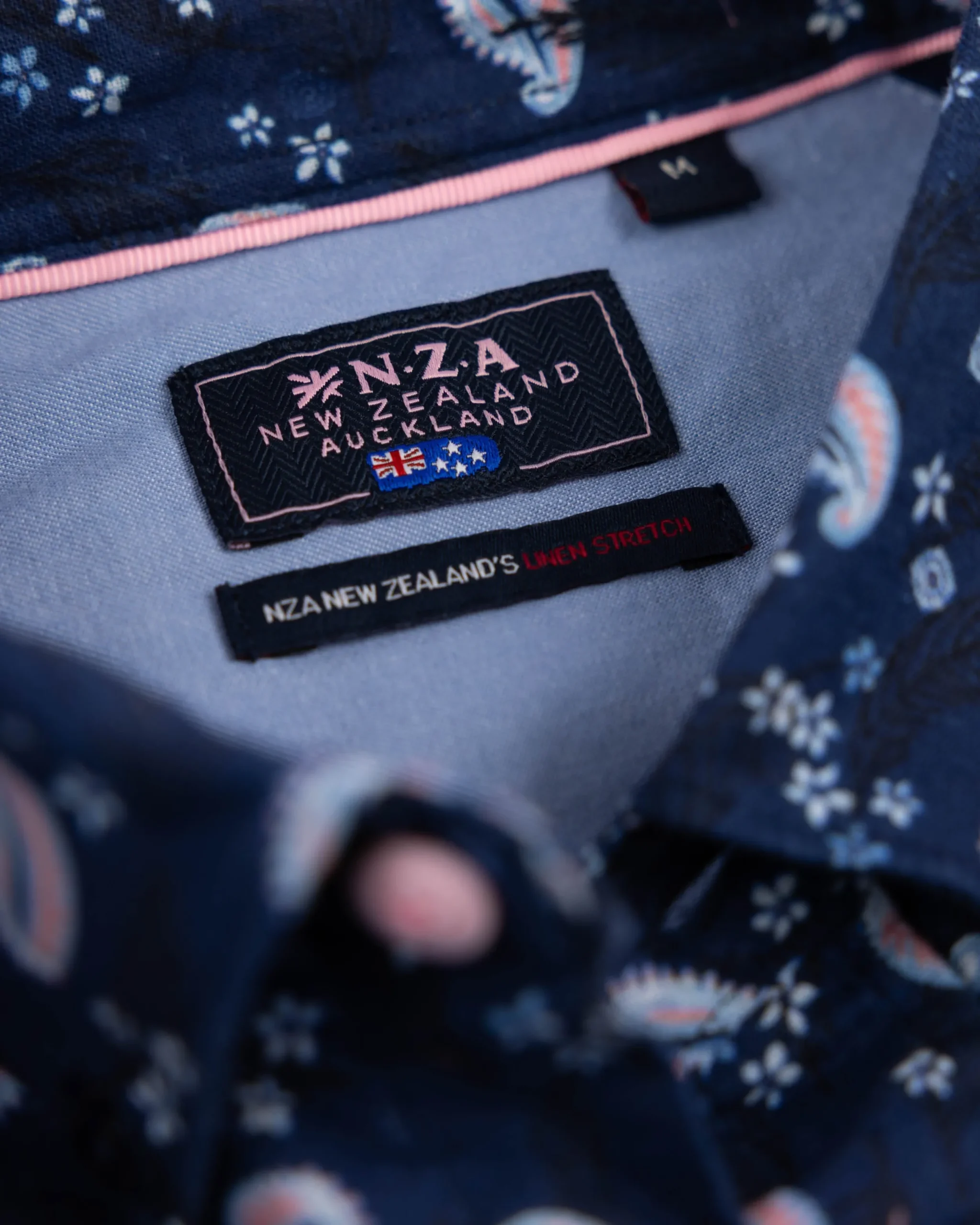 NZA New Zealand Auckland Donkerblauw overhemd met print en korte mouw