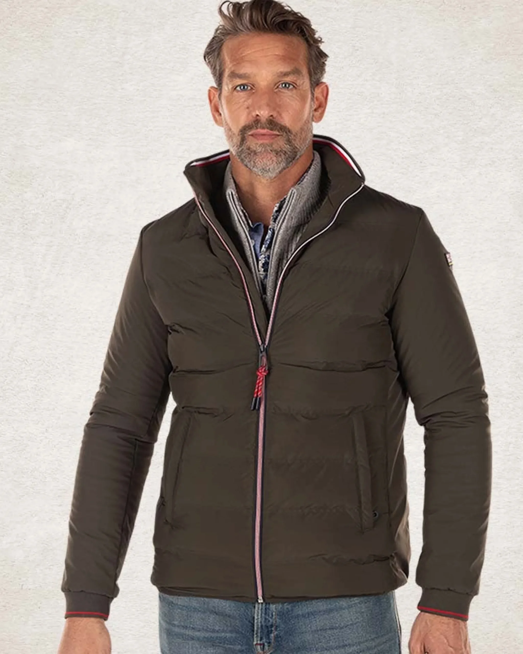 NZA New Zealand Auckland Gewatteerde effen jas -