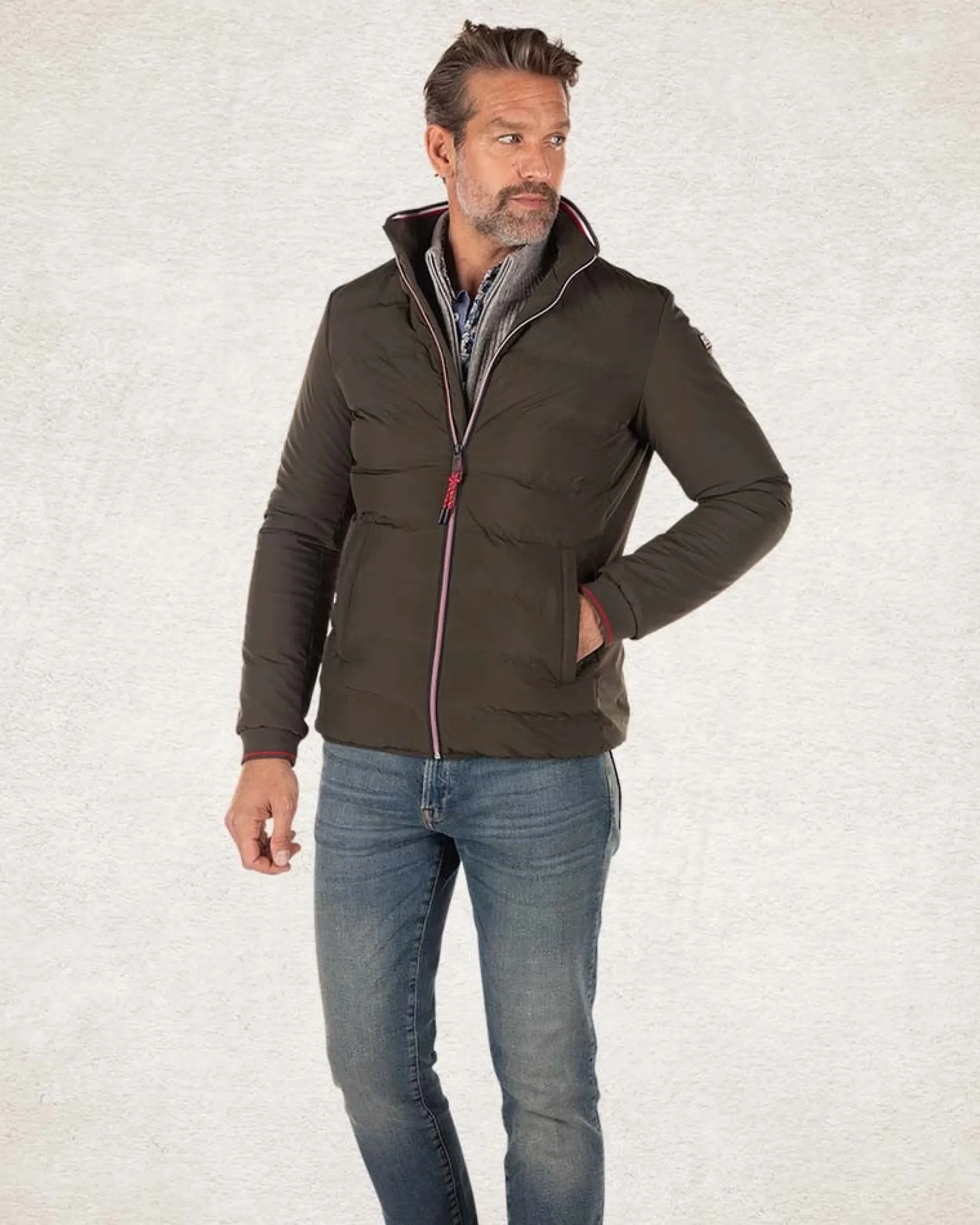 NZA New Zealand Auckland Gewatteerde effen jas -