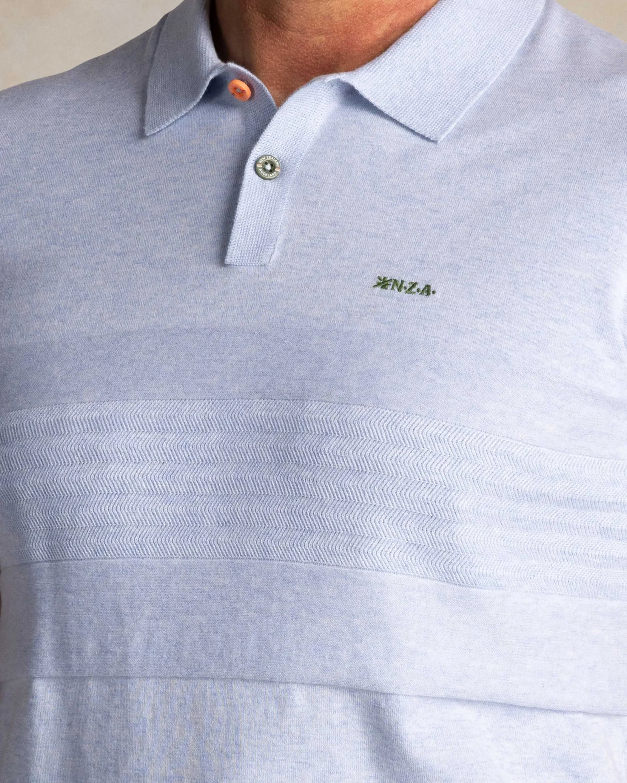 NZA New Zealand Auckland Lichtblauwe gebreide polo van katoen