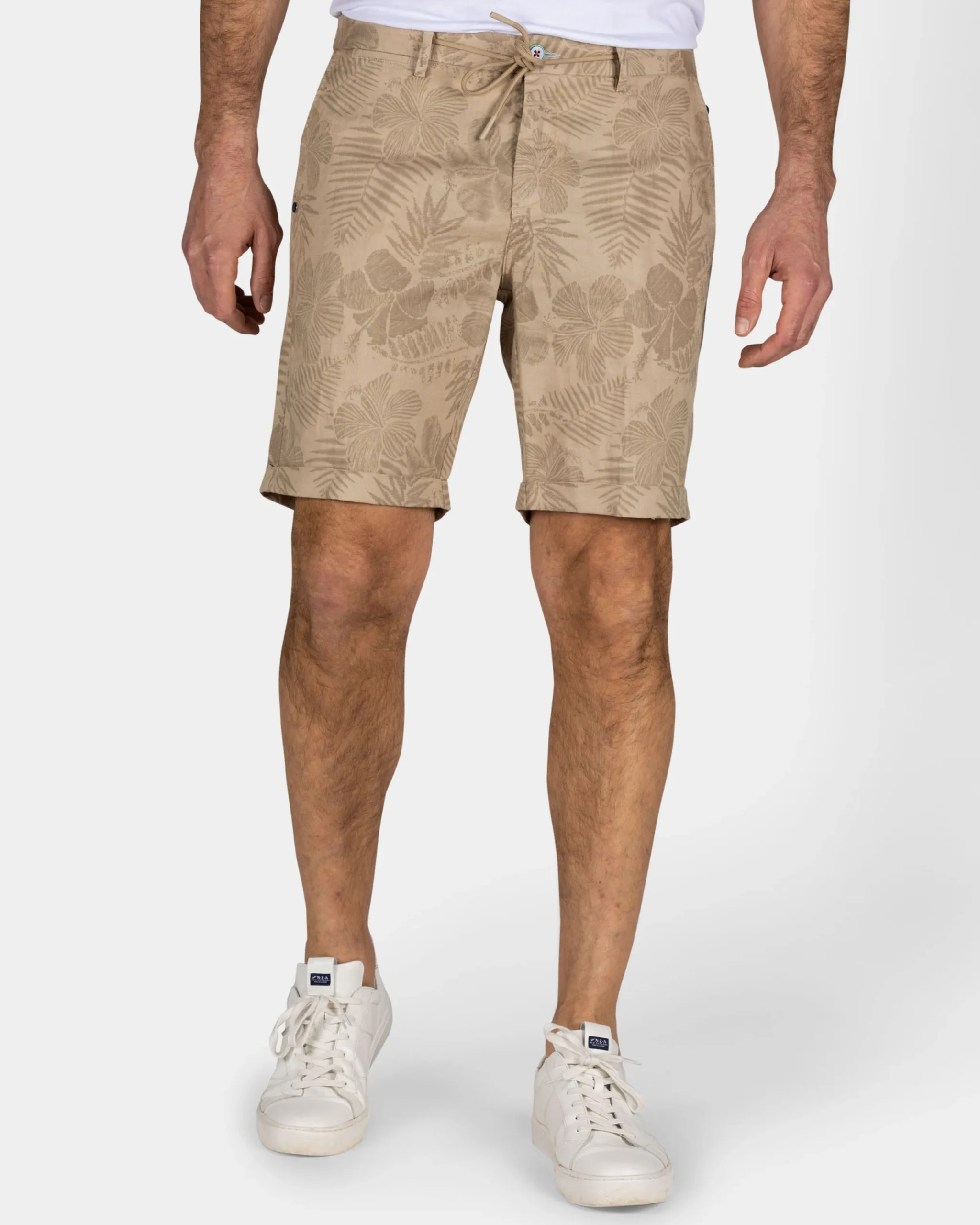 NZA New Zealand Auckland Lichtbruin short met bladprint