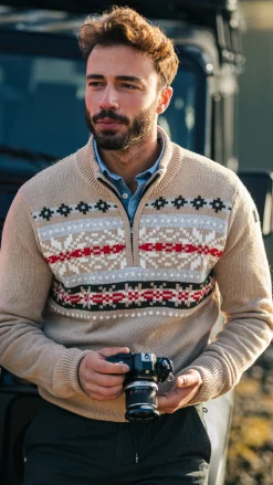 NZA New Zealand Auckland Zandkleurige pullover met gebreide print -